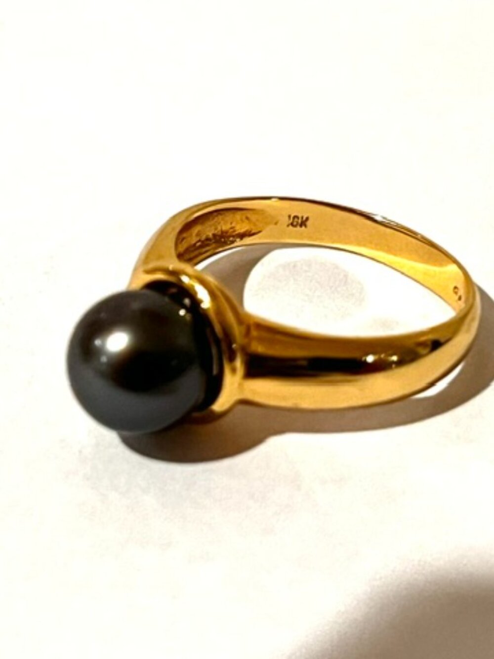 18K Gold and Grey-Black Pearl Ring, Size 8 - Picture 4 of 12